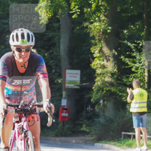 08.09.2024 - Stadtparktriathlon Zöllner http://msf.ph/oto/6988845 08.09.2024 10:13:41 Radfahren 207, 222, 226, 249 meine-sportfotos.de