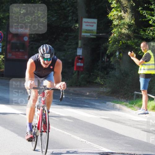 08.09.2024 - Stadtparktriathlon Zöllner http://msf.ph/oto/6988888 08.09.2024 10:13:55 Radfahren 216, 221, 252 meine-sportfotos.de