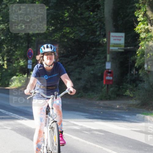 08.09.2024 - Stadtparktriathlon Zöllner http://msf.ph/oto/6988917 08.09.2024 10:13:57 Radfahren 216, 221, 252 meine-sportfotos.de