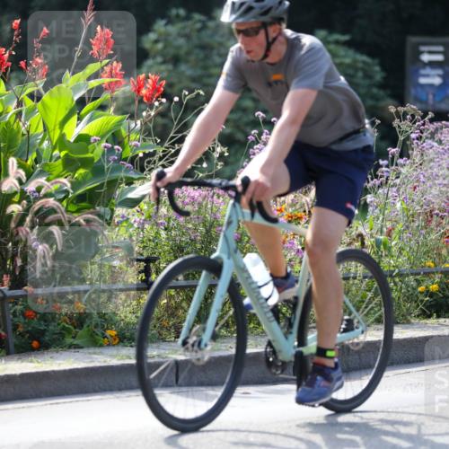 08.09.2024 - Stadtparktriathlon Zöllner http://msf.ph/oto/6988948 08.09.2024 11:11:27 Radfahren 444, 456, 482, 504 meine-sportfotos.de
