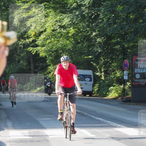 08.09.2024 - Stadtparktriathlon Zöllner http://msf.ph/oto/6988959 08.09.2024 10:14:17 Radfahren 202, 231 meine-sportfotos.de