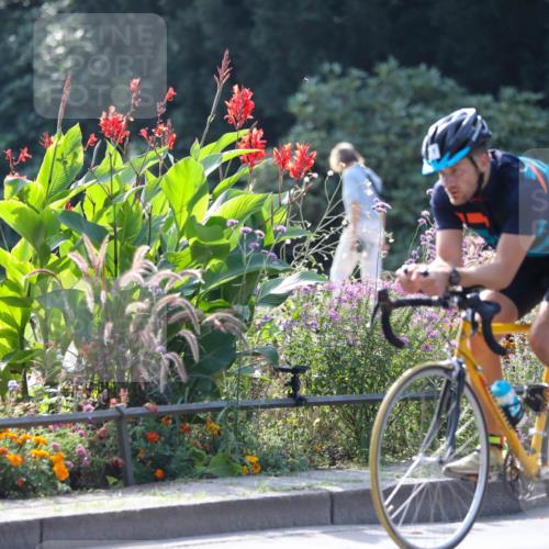 08.09.2024 - Stadtparktriathlon Zöllner http://msf.ph/oto/6989031 08.09.2024 11:12:39 Radfahren 369, 511, 544 meine-sportfotos.de