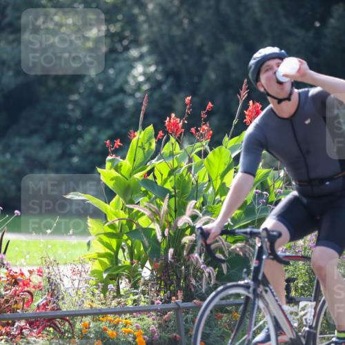 08.09.2024 - Stadtparktriathlon Zöllner http://msf.ph/oto/6989088 08.09.2024 11:13:03 Radfahren 420, 424, 559 meine-sportfotos.de
