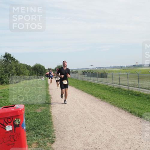 08.09.2024 - Airport Race Miley Keyser http://msf.ph/oto/6989111 08.09.2024 12:04:06 Laufen OLYMPUS, DIGITAL, CAMERA meine-sportfotos.de