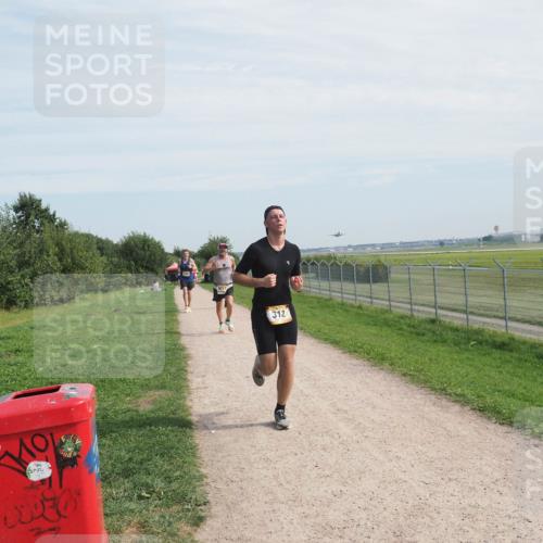 08.09.2024 - Airport Race Miley Keyser http://msf.ph/oto/6989120 08.09.2024 12:04:07 Laufen OLYMPUS, DIGITAL, CAMERA meine-sportfotos.de