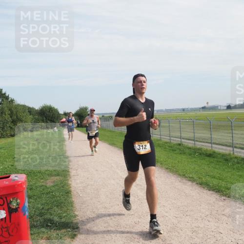 08.09.2024 - Airport Race Miley Keyser http://msf.ph/oto/6989129 08.09.2024 12:04:08 Laufen OLYMPUS, DIGITAL, CAMERA meine-sportfotos.de