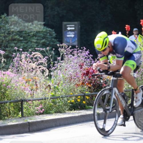 08.09.2024 - Stadtparktriathlon Zöllner http://msf.ph/oto/6989149 08.09.2024 11:14:05 Radfahren 494, 526, 552 meine-sportfotos.de