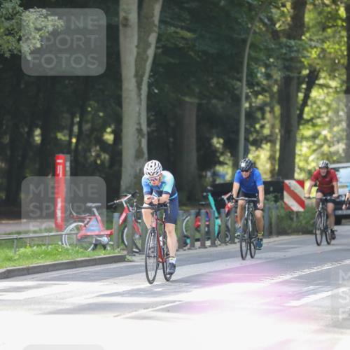 08.09.2024 - Stadtparktriathlon Zöllner http://msf.ph/oto/6989163 08.09.2024 11:15:59 Radfahren 493, 513, 525, 535, 542, 550 meine-sportfotos.de
