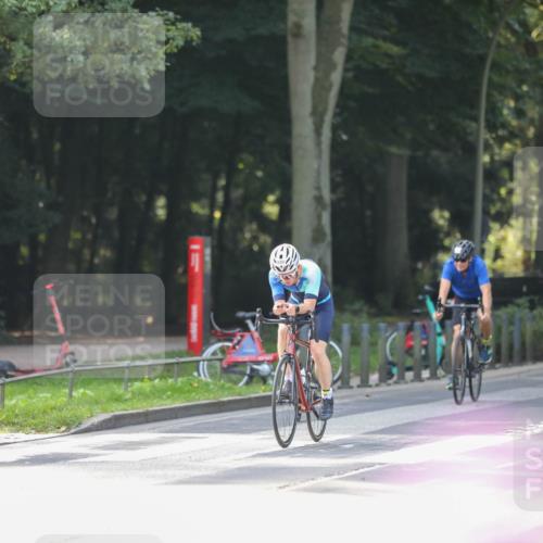 08.09.2024 - Stadtparktriathlon Zöllner http://msf.ph/oto/6989166 08.09.2024 11:15:59 Radfahren 493, 513, 525, 535, 542, 550 meine-sportfotos.de