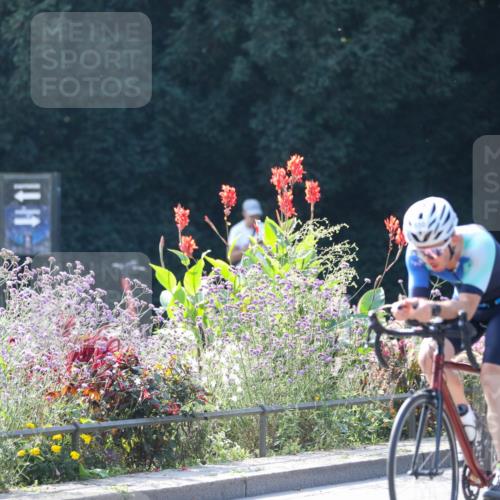 08.09.2024 - Stadtparktriathlon Zöllner http://msf.ph/oto/6989175 08.09.2024 11:16:00 Radfahren 493, 513, 525, 535, 542, 550 meine-sportfotos.de