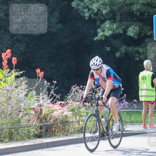 08.09.2024 - Stadtparktriathlon Zöllner http://msf.ph/oto/6989202 08.09.2024 11:16:07 Radfahren 415, 493, 513, 636 meine-sportfotos.de