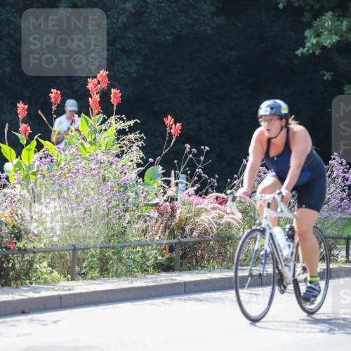 08.09.2024 - Stadtparktriathlon Zöllner http://msf.ph/oto/6989230 08.09.2024 11:16:14 Radfahren 415, 479, 636 meine-sportfotos.de