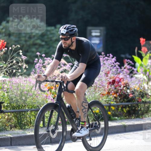 08.09.2024 - Stadtparktriathlon Zöllner http://msf.ph/oto/6989241 08.09.2024 11:16:21 Radfahren 479, 497, 537, 562 meine-sportfotos.de