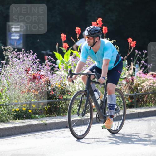 08.09.2024 - Stadtparktriathlon Zöllner http://msf.ph/oto/6989287 08.09.2024 11:16:40 Radfahren 401, 469, 557, 593 meine-sportfotos.de