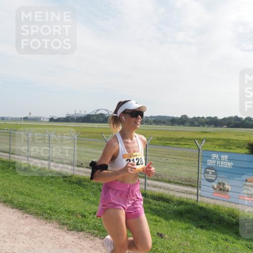 08.09.2024 - Airport Race Miley Keyser http://msf.ph/oto/6989320 08.09.2024 12:04:34 Laufen OLYMPUS, DIGITAL, CAMERA meine-sportfotos.de
