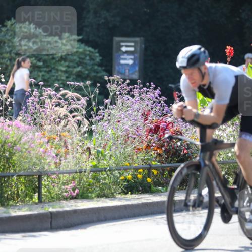 08.09.2024 - Stadtparktriathlon Zöllner http://msf.ph/oto/6989382 08.09.2024 11:17:24 Radfahren 465, 498, 515, 521 meine-sportfotos.de