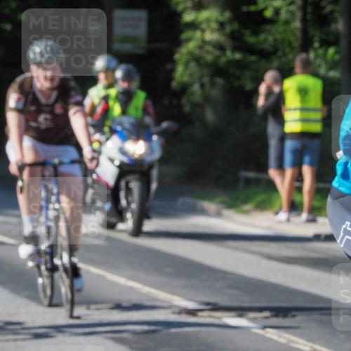 08.09.2024 - Stadtparktriathlon Zöllner http://msf.ph/oto/6989392 08.09.2024 10:16:22 Radfahren 192, 194, 195, 218, 223, 225, 237, 244 meine-sportfotos.de