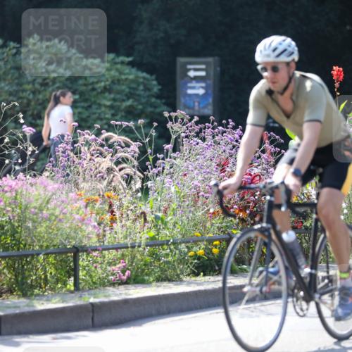 08.09.2024 - Stadtparktriathlon Zöllner http://msf.ph/oto/6989429 08.09.2024 11:17:46 Radfahren 470, 473, 490, 516, 536, 538 meine-sportfotos.de
