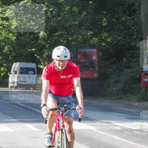 08.09.2024 - Stadtparktriathlon Zöllner http://msf.ph/oto/6989520 08.09.2024 10:16:56 Radfahren 186, 220, 236 meine-sportfotos.de