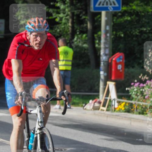 08.09.2024 - Stadtparktriathlon Zöllner http://msf.ph/oto/6989551 08.09.2024 10:17:06 Radfahren 186, 200, 236 meine-sportfotos.de