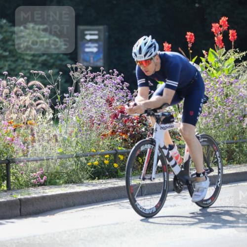 08.09.2024 - Stadtparktriathlon Zöllner http://msf.ph/oto/6989646 08.09.2024 11:19:13 Radfahren 464, 539, 571, 647 meine-sportfotos.de