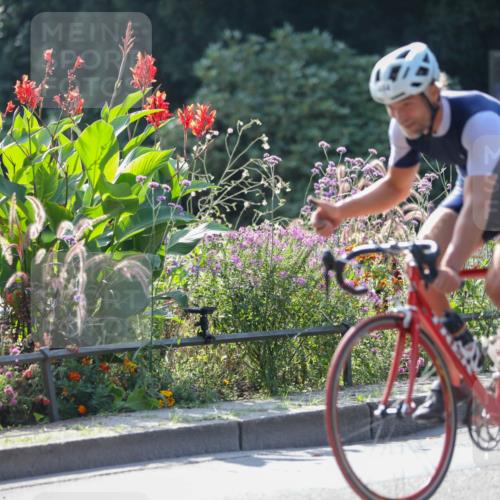 08.09.2024 - Stadtparktriathlon Zöllner http://msf.ph/oto/6989658 08.09.2024 11:19:21 Radfahren 400, 464, 482, 499, 571, 630 meine-sportfotos.de
