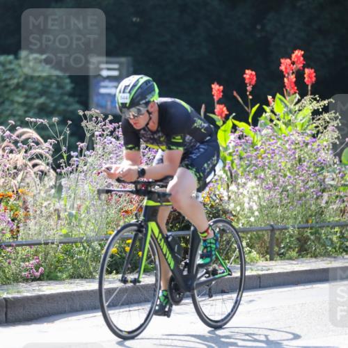 08.09.2024 - Stadtparktriathlon Zöllner http://msf.ph/oto/6989732 08.09.2024 11:19:40 Radfahren 485, 544, 554, 646 meine-sportfotos.de