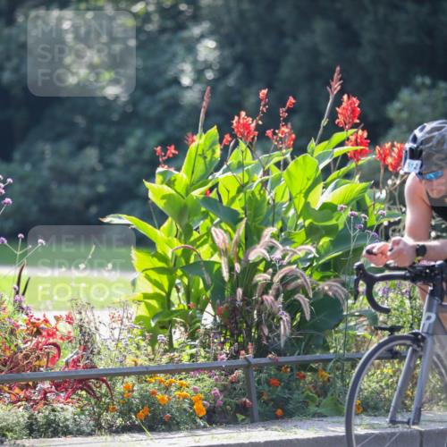 08.09.2024 - Stadtparktriathlon Zöllner http://msf.ph/oto/6989770 08.09.2024 11:19:56 Radfahren 456, 511, 512, 586, 618, 660 meine-sportfotos.de