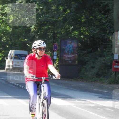 08.09.2024 - Stadtparktriathlon Zöllner http://msf.ph/oto/6989773 08.09.2024 10:18:10 Radfahren 233 meine-sportfotos.de