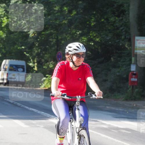 08.09.2024 - Stadtparktriathlon Zöllner http://msf.ph/oto/6989783 08.09.2024 10:18:11 Radfahren 233 meine-sportfotos.de