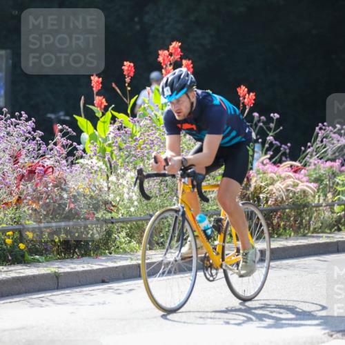 08.09.2024 - Stadtparktriathlon Zöllner http://msf.ph/oto/6989786 08.09.2024 11:20:01 Radfahren 456, 511, 584, 586, 618, 660 meine-sportfotos.de