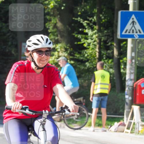 08.09.2024 - Stadtparktriathlon Zöllner http://msf.ph/oto/6989803 08.09.2024 10:18:11 Radfahren 233 meine-sportfotos.de