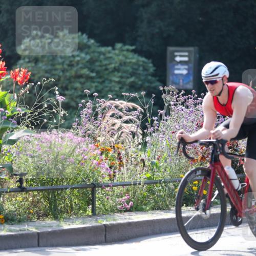 08.09.2024 - Stadtparktriathlon Zöllner http://msf.ph/oto/6989852 08.09.2024 11:20:16 Radfahren 463, 509, 514, 519, 526, 534, 545, 549, 551, 552, 559, 589, 629 meine-sportfotos.de