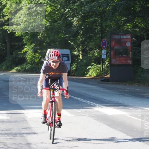 08.09.2024 - Stadtparktriathlon Zöllner http://msf.ph/oto/6989889 08.09.2024 10:19:02 Radfahren 253, 307 meine-sportfotos.de