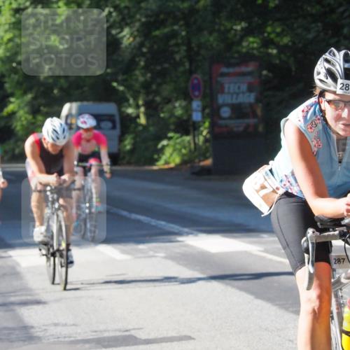 08.09.2024 - Stadtparktriathlon Zöllner http://msf.ph/oto/6989984 08.09.2024 10:19:22 Radfahren 182, 211, 217, 242, 245, 248, 284, 287, 313, 332 meine-sportfotos.de