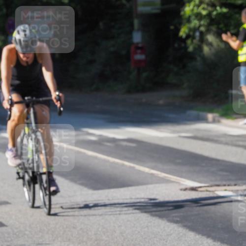 08.09.2024 - Stadtparktriathlon Zöllner http://msf.ph/oto/6990021 08.09.2024 10:19:25 Radfahren 217, 242, 245, 248, 284, 287, 313, 332 meine-sportfotos.de