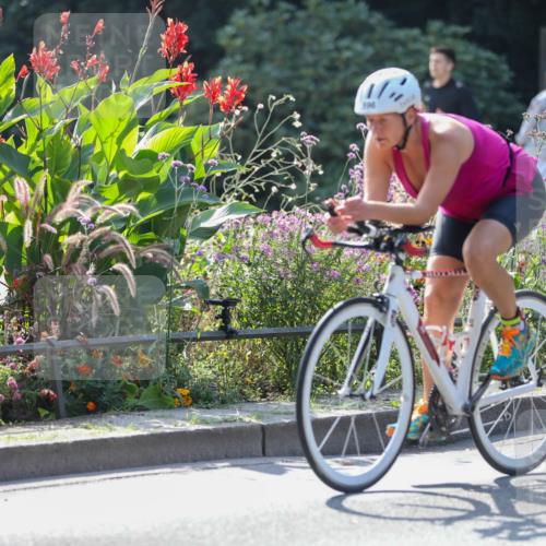 08.09.2024 - Stadtparktriathlon Zöllner http://msf.ph/oto/6990024 08.09.2024 11:21:12 Radfahren 494, 563, 596, 610, 620 meine-sportfotos.de