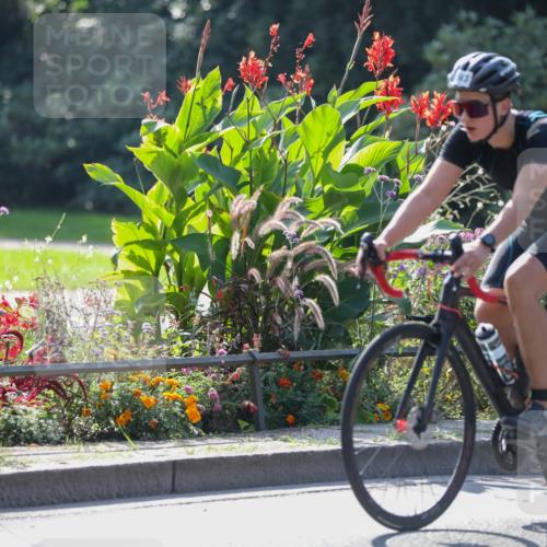 08.09.2024 - Stadtparktriathlon Zöllner http://msf.ph/oto/6990030 08.09.2024 11:21:16 Radfahren 494, 563, 620, 648 meine-sportfotos.de