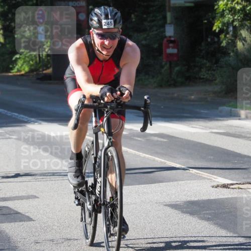 08.09.2024 - Stadtparktriathlon Zöllner http://msf.ph/oto/6990061 08.09.2024 10:19:31 Radfahren 245, 302, 305, 313, 332 meine-sportfotos.de