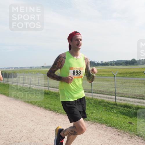 08.09.2024 - Airport Race Miley Keyser http://msf.ph/oto/6990072 08.09.2024 12:06:55 Laufen OLYMPUS, DIGITAL, CAMERA meine-sportfotos.de