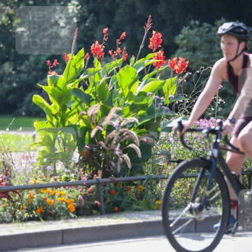 08.09.2024 - Stadtparktriathlon Zöllner http://msf.ph/oto/6990096 08.09.2024 11:21:41 Radfahren 472, 506, 543, 573, 606, 626, 653, 821 meine-sportfotos.de