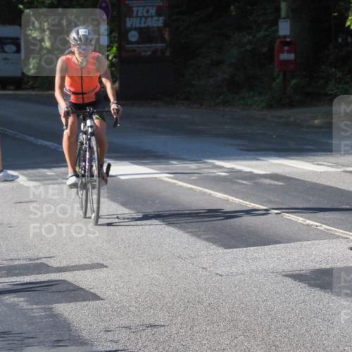 08.09.2024 - Stadtparktriathlon Zöllner http://msf.ph/oto/6990172 08.09.2024 10:19:48 Radfahren 196, 311, 322, 340 meine-sportfotos.de