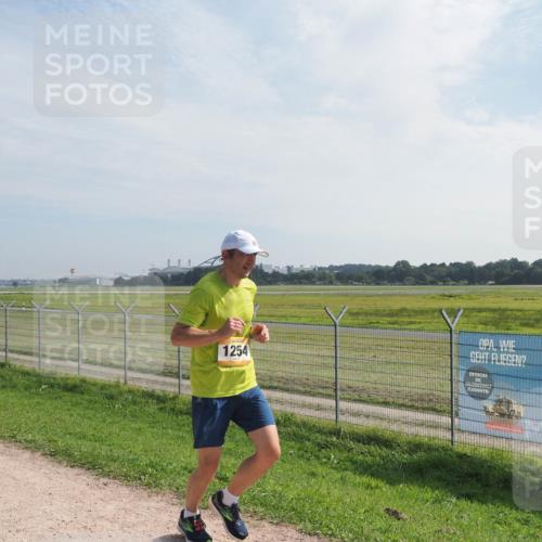 08.09.2024 - Airport Race Miley Keyser http://msf.ph/oto/6990194 08.09.2024 12:07:30 Laufen OLYMPUS, DIGITAL, CAMERA meine-sportfotos.de