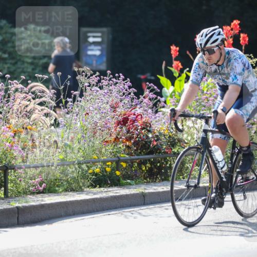 08.09.2024 - Stadtparktriathlon Zöllner http://msf.ph/oto/6990247 08.09.2024 11:22:49 Radfahren 487, 528, 531, 574 meine-sportfotos.de