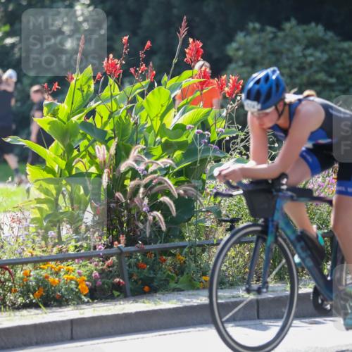 08.09.2024 - Stadtparktriathlon Zöllner http://msf.ph/oto/6990265 08.09.2024 11:22:56 Radfahren 574 meine-sportfotos.de