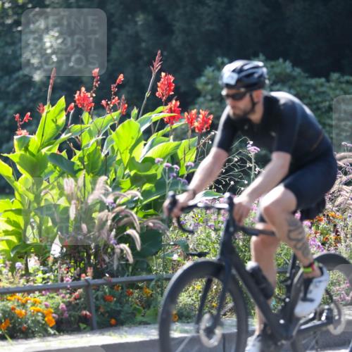 08.09.2024 - Stadtparktriathlon Zöllner http://msf.ph/oto/6990287 08.09.2024 11:23:12 Radfahren 479, 537, 557, 580 meine-sportfotos.de