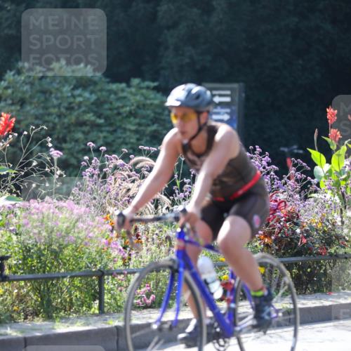 08.09.2024 - Stadtparktriathlon Zöllner http://msf.ph/oto/6990343 08.09.2024 11:23:35 Radfahren 495, 521, 542, 577, 622, 635, 636 meine-sportfotos.de