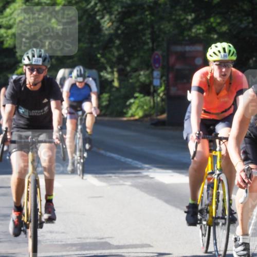 08.09.2024 - Stadtparktriathlon Zöllner http://msf.ph/oto/6990381 08.09.2024 10:20:38 Radfahren 191, 207, 226, 227, 246, 264, 283, 286, 310, 312, 348 meine-sportfotos.de