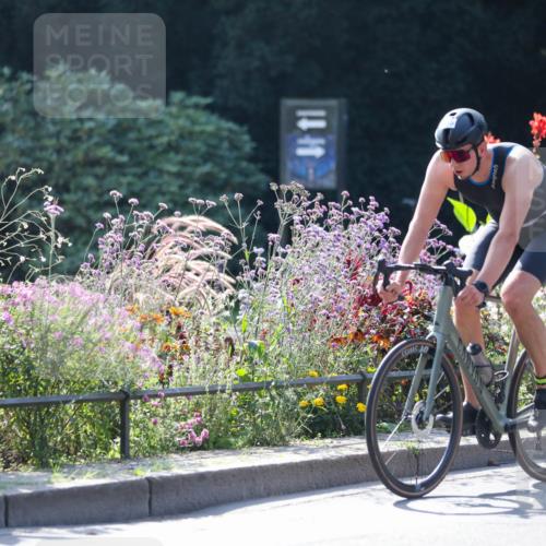 08.09.2024 - Stadtparktriathlon Zöllner http://msf.ph/oto/6990423 08.09.2024 11:24:11 Radfahren 473, 515 meine-sportfotos.de