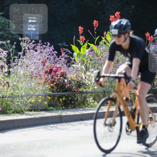 08.09.2024 - Stadtparktriathlon Zöllner http://msf.ph/oto/6990493 08.09.2024 11:24:48 Radfahren 465, 481, 484, 538, 546, 593 meine-sportfotos.de
